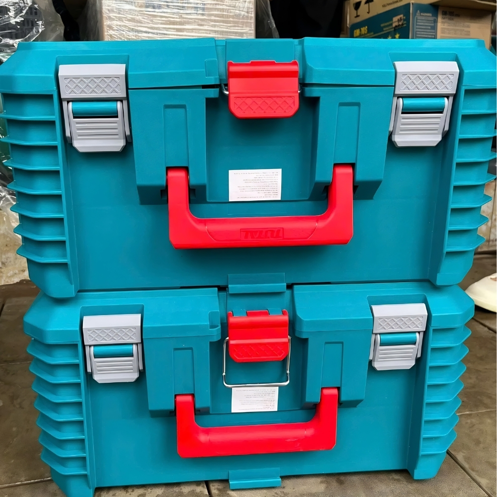 Hộp đựng đồ nghề xếp chồng sâu 19″ Total TPBXS103